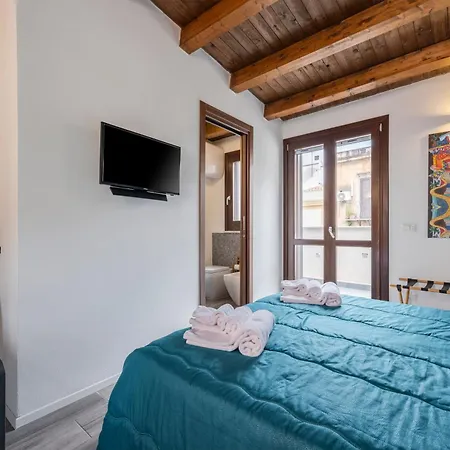 Casa Vicolo San Giovanni 公寓